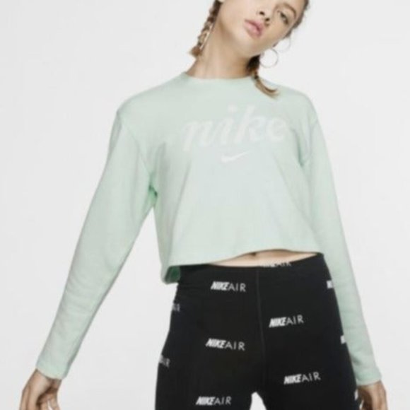 Nike Tops - New Nike Fleece Training Crew Crop
